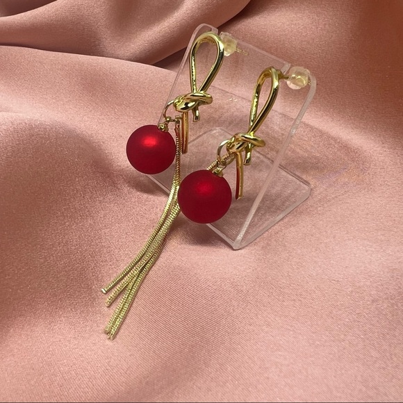 NWT Holiday Red & Gold Tassel Dangle Earrings 925 Silver Prong - Picture 3 of 6